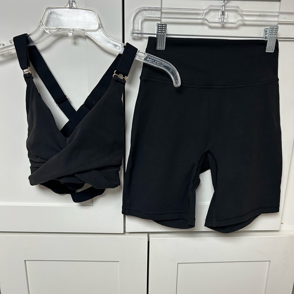 Buffbunny shorts and bra sport set size xs